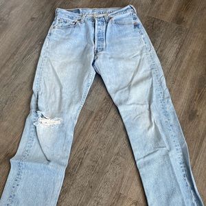 Vintage Levi 501s light wash